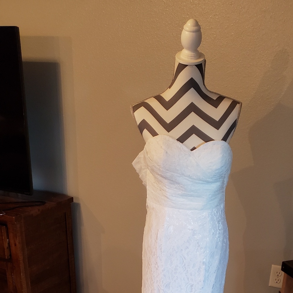 Wedding dress